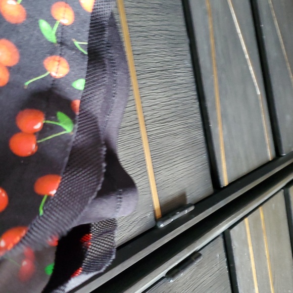 LA FONTAINE - Picture 4 of 4